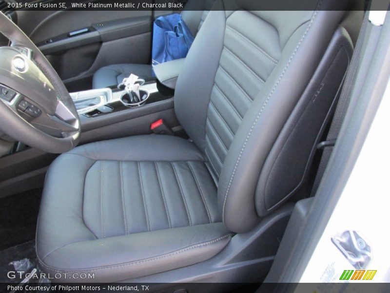 White Platinum Metallic / Charcoal Black 2015 Ford Fusion SE