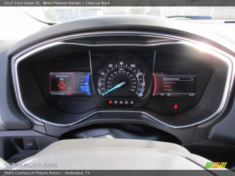 White Platinum Metallic / Charcoal Black 2015 Ford Fusion SE