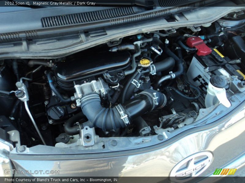 Magnetic Gray Metallic / Dark Gray 2012 Scion iQ