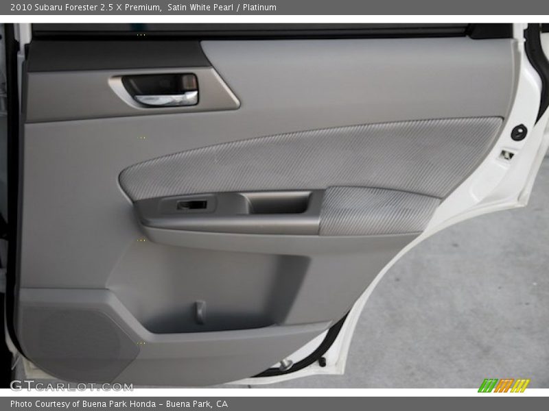 Satin White Pearl / Platinum 2010 Subaru Forester 2.5 X Premium