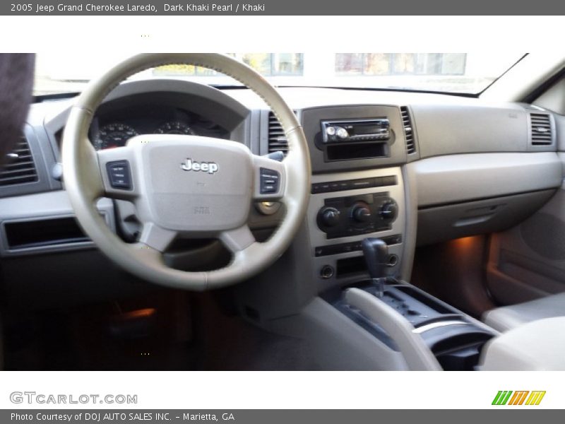 Dark Khaki Pearl / Khaki 2005 Jeep Grand Cherokee Laredo