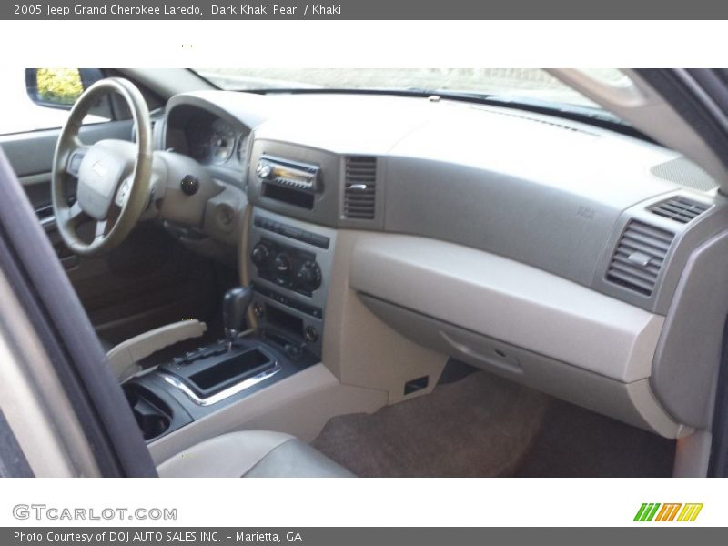 Dark Khaki Pearl / Khaki 2005 Jeep Grand Cherokee Laredo
