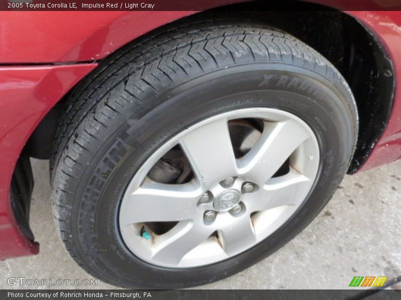 Impulse Red / Light Gray 2005 Toyota Corolla LE