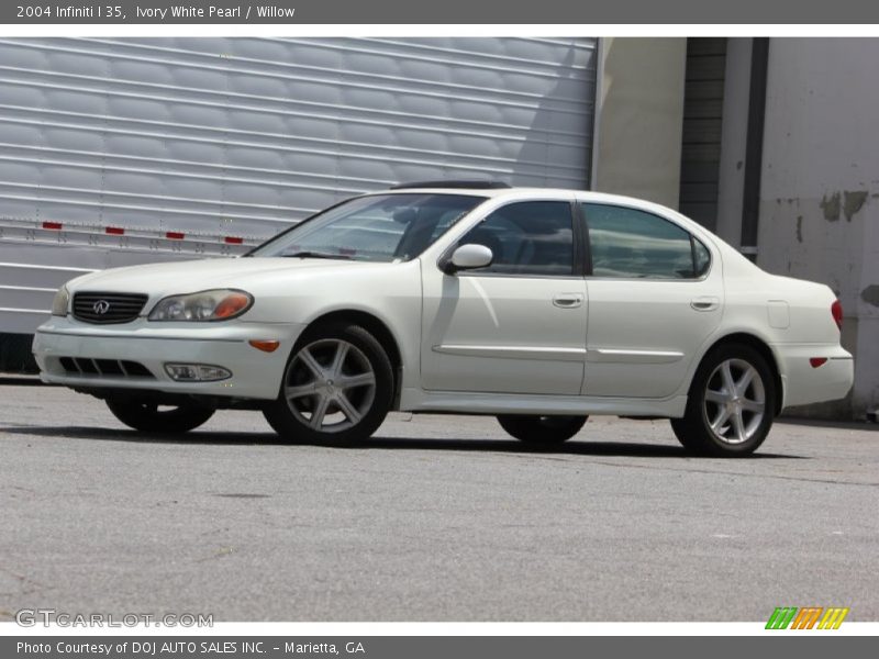 Ivory White Pearl / Willow 2004 Infiniti I 35