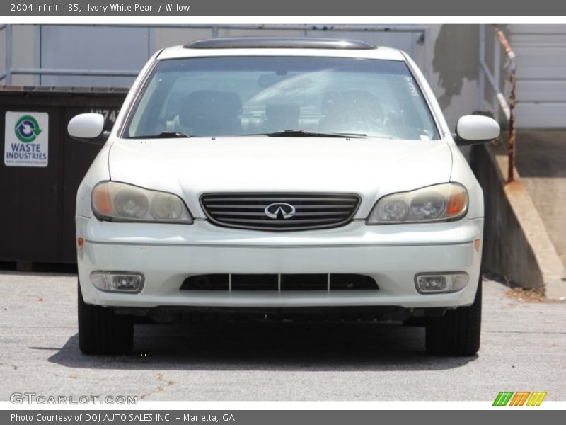 Ivory White Pearl / Willow 2004 Infiniti I 35