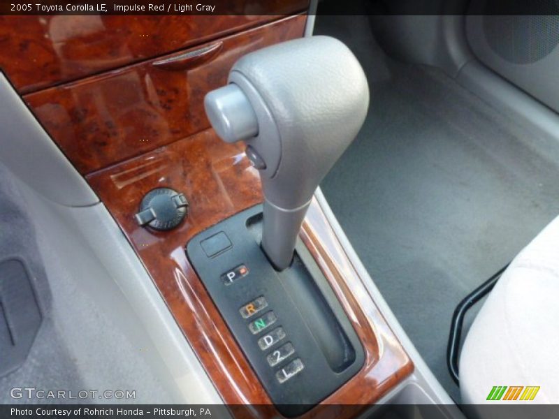 Impulse Red / Light Gray 2005 Toyota Corolla LE