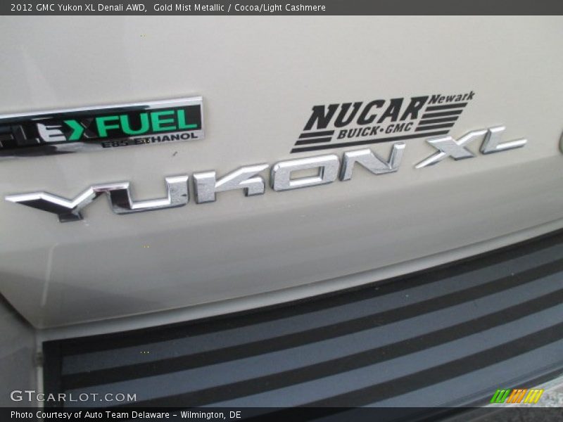 Gold Mist Metallic / Cocoa/Light Cashmere 2012 GMC Yukon XL Denali AWD