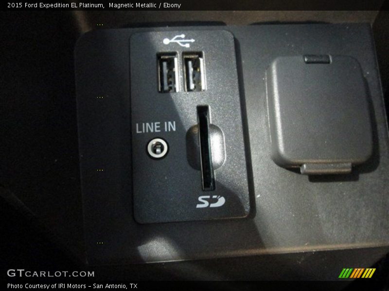 Magnetic Metallic / Ebony 2015 Ford Expedition EL Platinum
