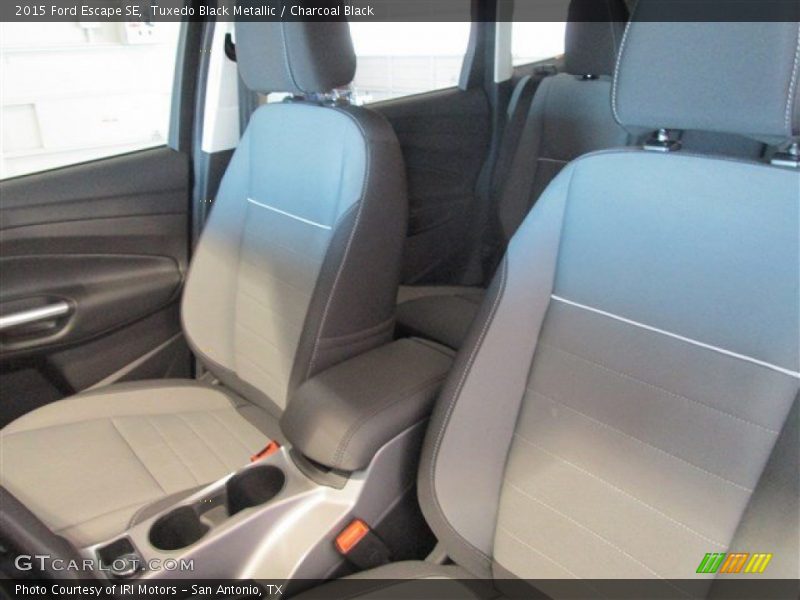 Tuxedo Black Metallic / Charcoal Black 2015 Ford Escape SE