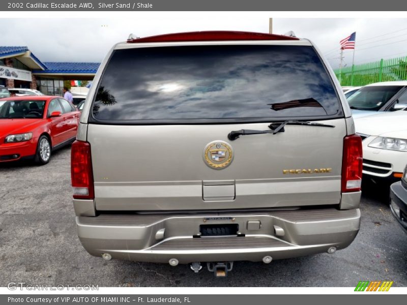 Silver Sand / Shale 2002 Cadillac Escalade AWD