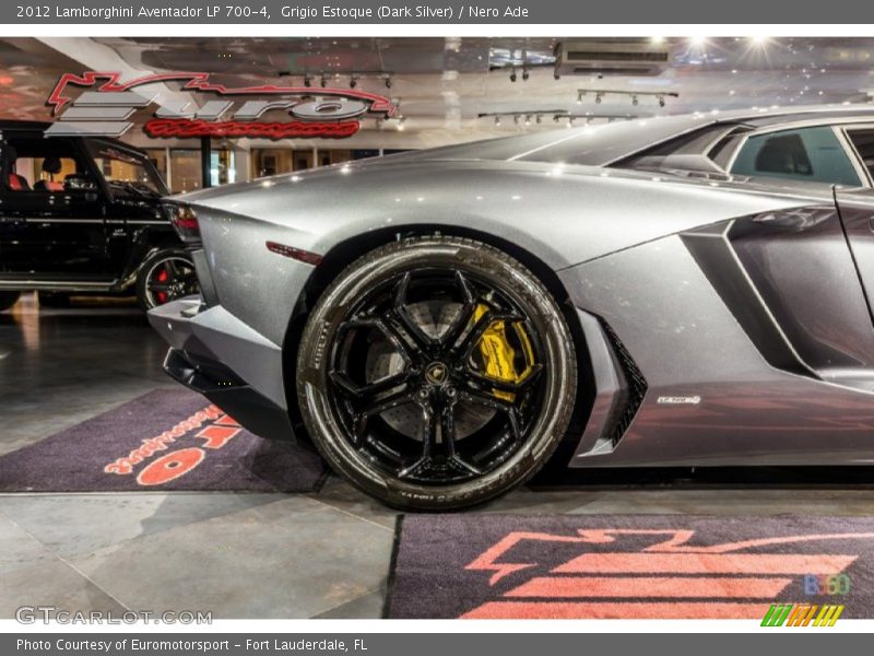 Grigio Estoque (Dark Silver) / Nero Ade 2012 Lamborghini Aventador LP 700-4