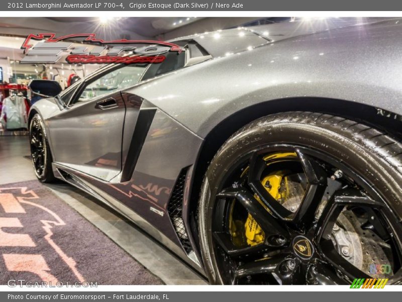 Grigio Estoque (Dark Silver) / Nero Ade 2012 Lamborghini Aventador LP 700-4