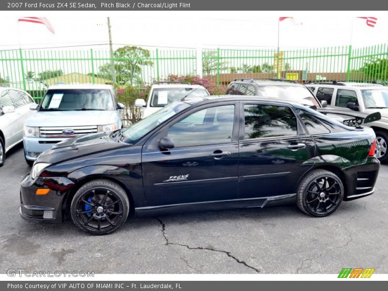Pitch Black / Charcoal/Light Flint 2007 Ford Focus ZX4 SE Sedan