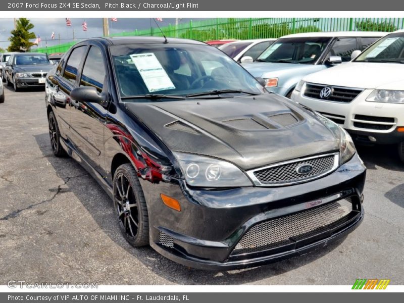 Pitch Black / Charcoal/Light Flint 2007 Ford Focus ZX4 SE Sedan