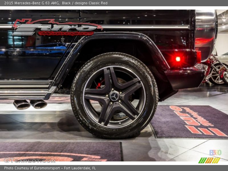 Black / designo Classic Red 2015 Mercedes-Benz G 63 AMG