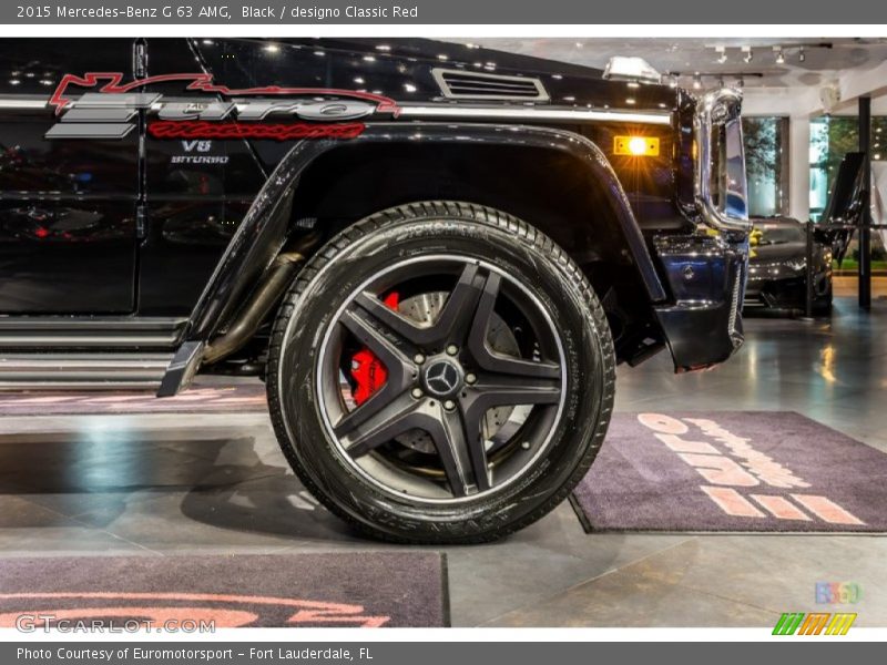 Black / designo Classic Red 2015 Mercedes-Benz G 63 AMG