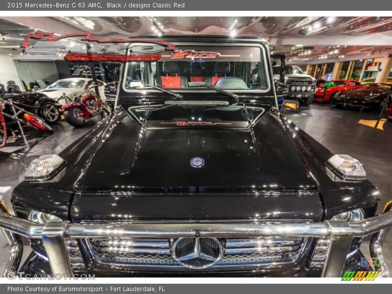 Black / designo Classic Red 2015 Mercedes-Benz G 63 AMG