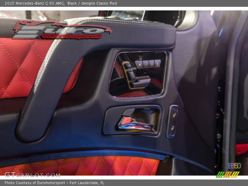 Black / designo Classic Red 2015 Mercedes-Benz G 63 AMG