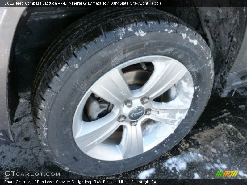 Mineral Gray Metallic / Dark Slate Gray/Light Pebble 2013 Jeep Compass Latitude 4x4