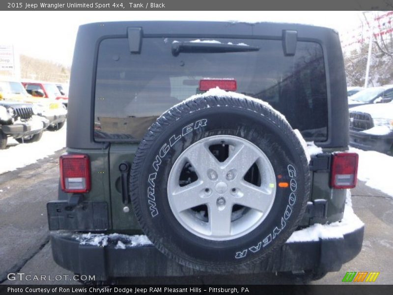 Tank / Black 2015 Jeep Wrangler Unlimited Sport 4x4