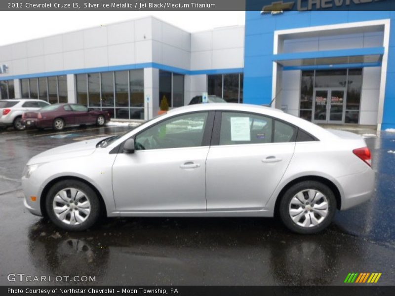 Silver Ice Metallic / Jet Black/Medium Titanium 2012 Chevrolet Cruze LS