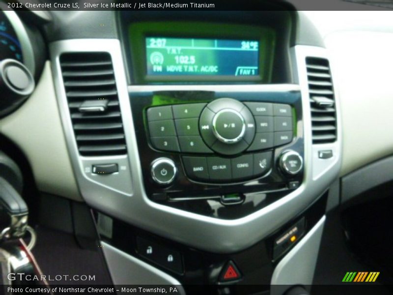 Silver Ice Metallic / Jet Black/Medium Titanium 2012 Chevrolet Cruze LS