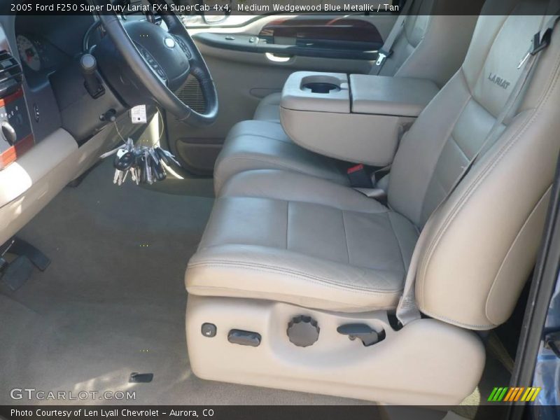 Medium Wedgewood Blue Metallic / Tan 2005 Ford F250 Super Duty Lariat FX4 SuperCab 4x4