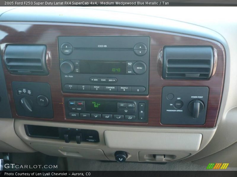 Medium Wedgewood Blue Metallic / Tan 2005 Ford F250 Super Duty Lariat FX4 SuperCab 4x4
