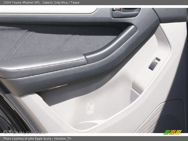 Galactic Gray Mica / Taupe 2004 Toyota 4Runner SR5