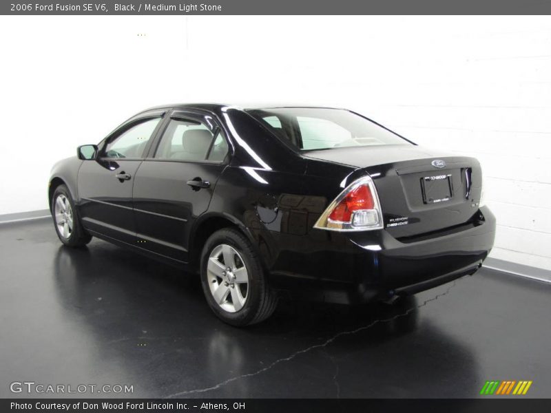 Black / Medium Light Stone 2006 Ford Fusion SE V6