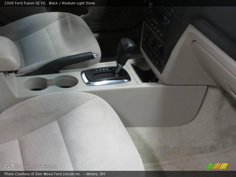 Black / Medium Light Stone 2006 Ford Fusion SE V6