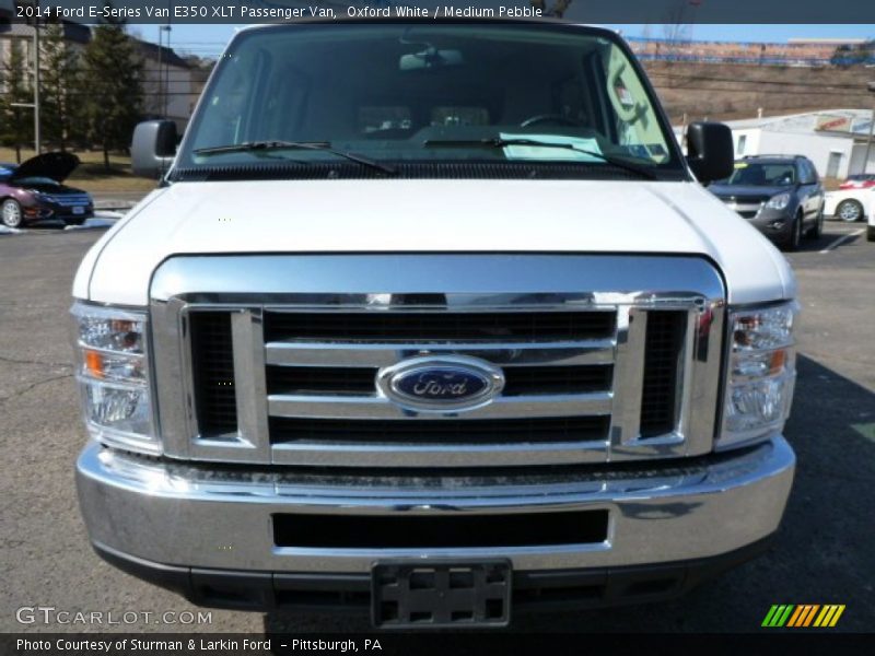 Oxford White / Medium Pebble 2014 Ford E-Series Van E350 XLT Passenger Van