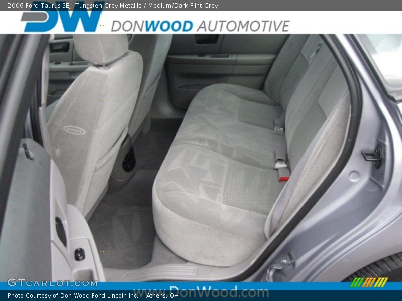 Tungsten Grey Metallic / Medium/Dark Flint Grey 2006 Ford Taurus SE