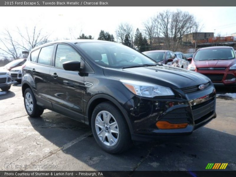 Tuxedo Black Metallic / Charcoal Black 2015 Ford Escape S