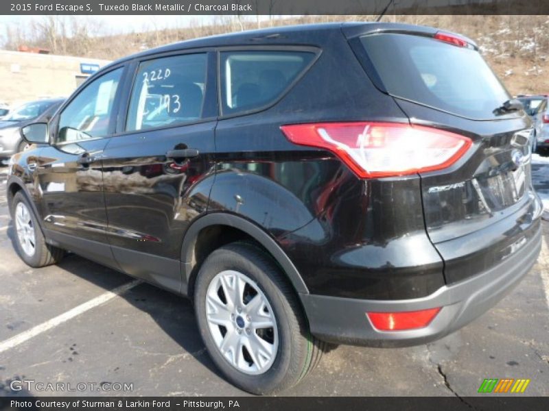 Tuxedo Black Metallic / Charcoal Black 2015 Ford Escape S