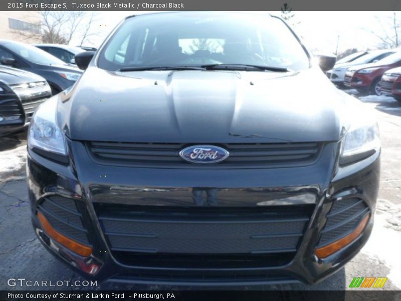 Tuxedo Black Metallic / Charcoal Black 2015 Ford Escape S