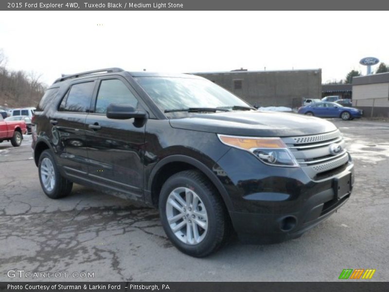 Tuxedo Black / Medium Light Stone 2015 Ford Explorer 4WD