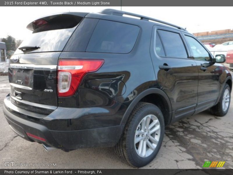 Tuxedo Black / Medium Light Stone 2015 Ford Explorer 4WD