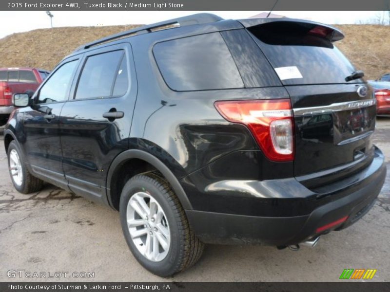 Tuxedo Black / Medium Light Stone 2015 Ford Explorer 4WD