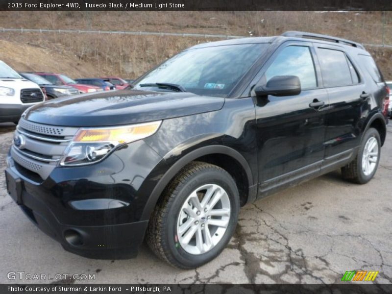Tuxedo Black / Medium Light Stone 2015 Ford Explorer 4WD