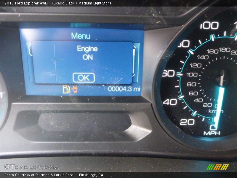 Tuxedo Black / Medium Light Stone 2015 Ford Explorer 4WD