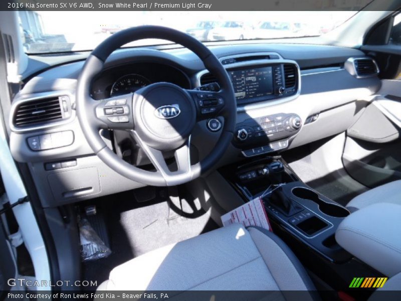 Premium Light Gray Interior - 2016 Sorento SX V6 AWD 
