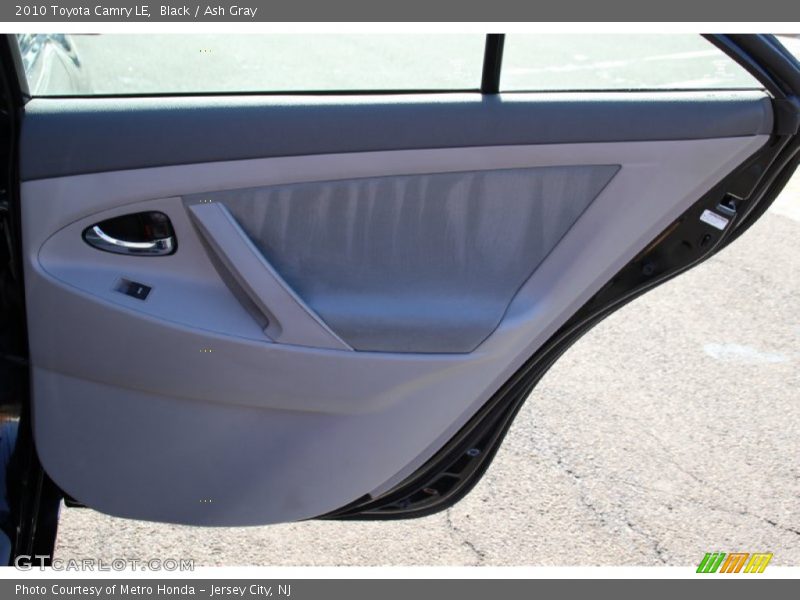 Black / Ash Gray 2010 Toyota Camry LE