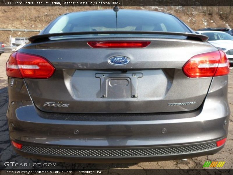 Magnetic Metallic / Charcoal Black 2015 Ford Focus Titanium Sedan