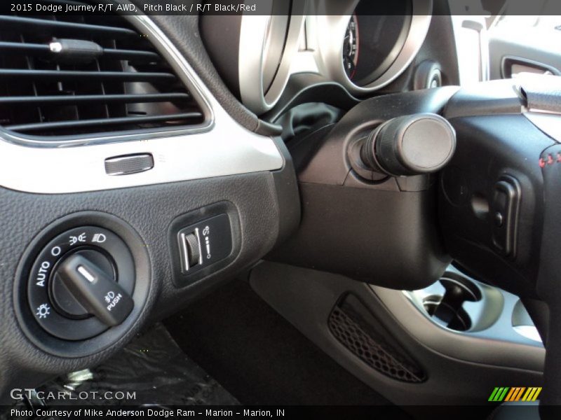 Pitch Black / R/T Black/Red 2015 Dodge Journey R/T AWD
