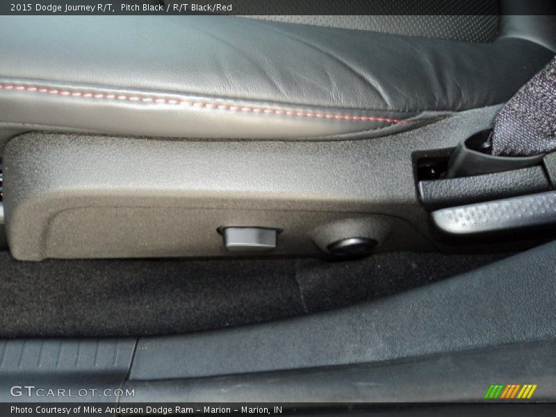 Pitch Black / R/T Black/Red 2015 Dodge Journey R/T
