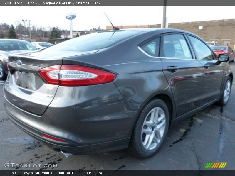 Magnetic Metallic / Charcoal Black 2015 Ford Fusion SE