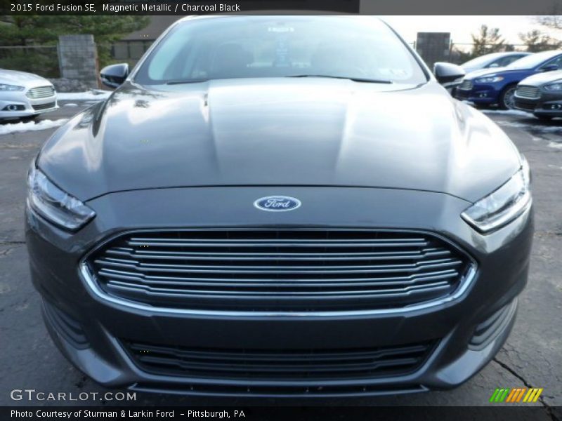 Magnetic Metallic / Charcoal Black 2015 Ford Fusion SE