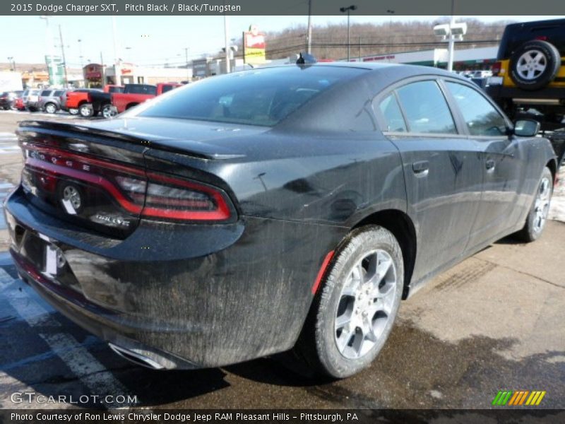 Pitch Black / Black/Tungsten 2015 Dodge Charger SXT