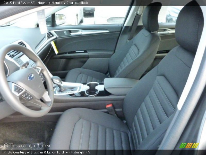 Magnetic Metallic / Charcoal Black 2015 Ford Fusion SE